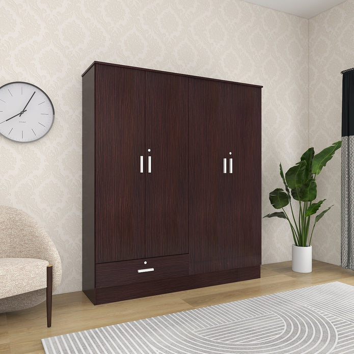 Housen 4-Door Wardrobe with Shelves (Engineered Wood)