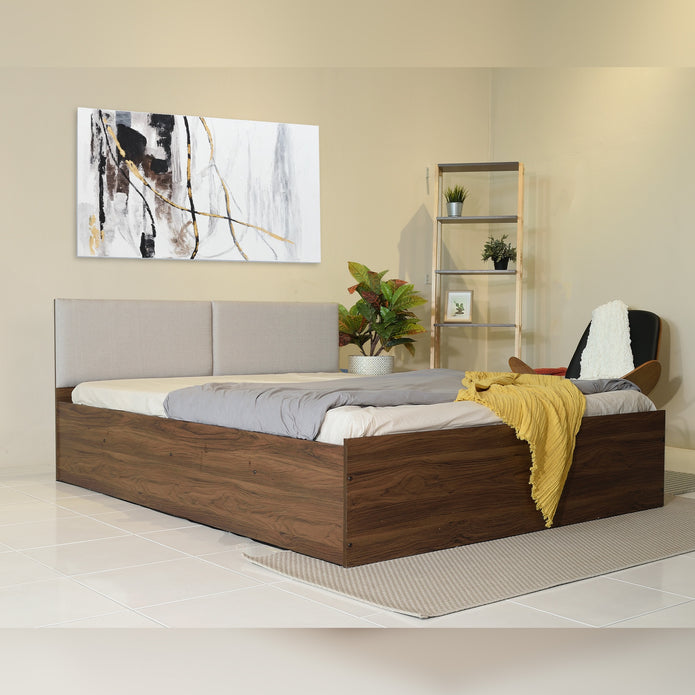 Lush Queen Bed with Box Storage and Non-Woven Base – DF2H