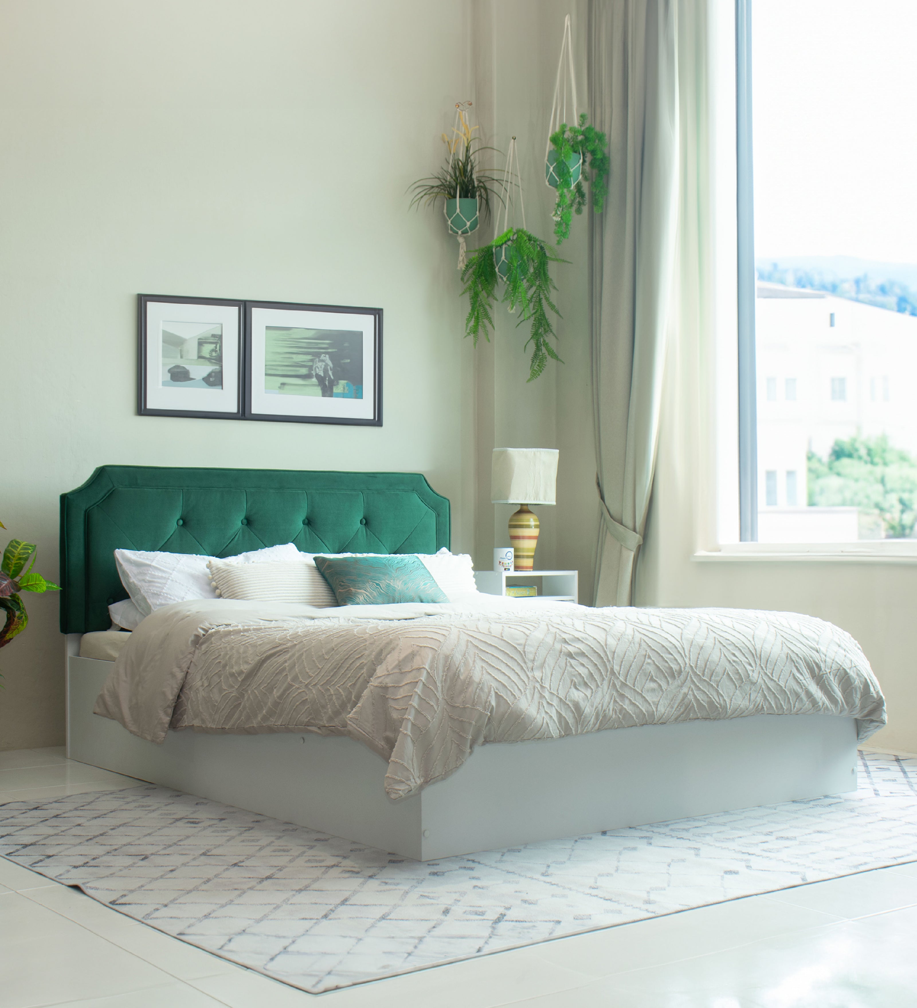 Citta Bedroom Set — Queen Premium Fabric Upholstered with Hydraulic Storage Bed & 4-Door Wardrobe