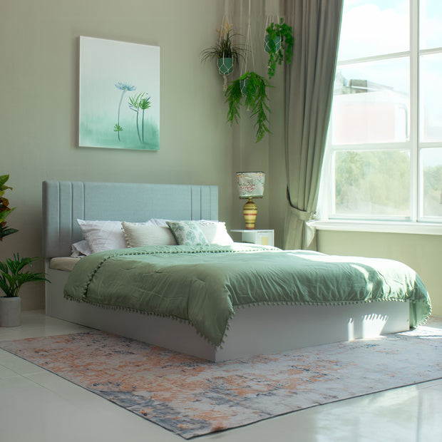 سرير أناندا كوين - سرير منجد من الجلد الصناعي مع صندوق تخزين