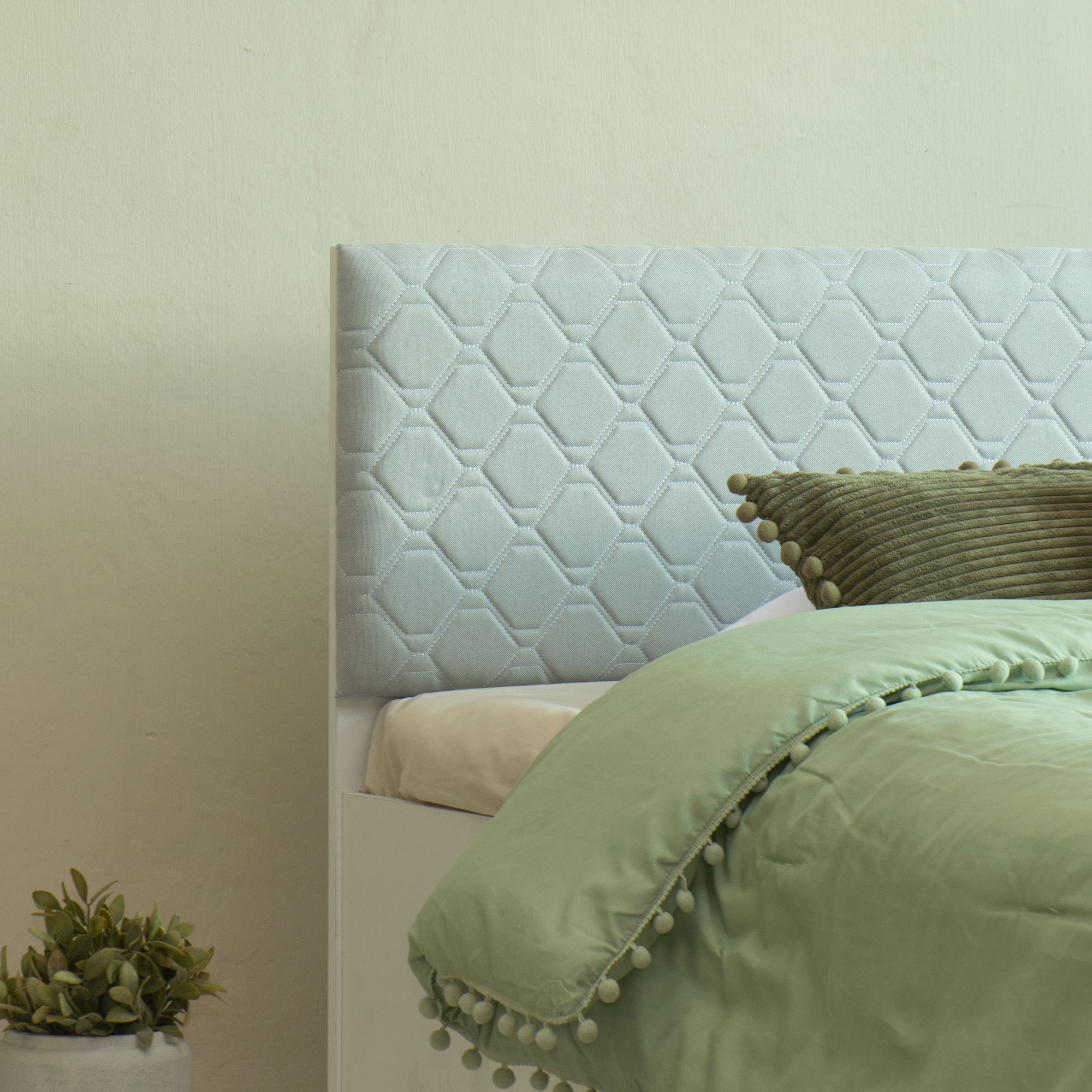 Lush Deluxe Queen Bed White Base With Box Storage (Non-Woveen)