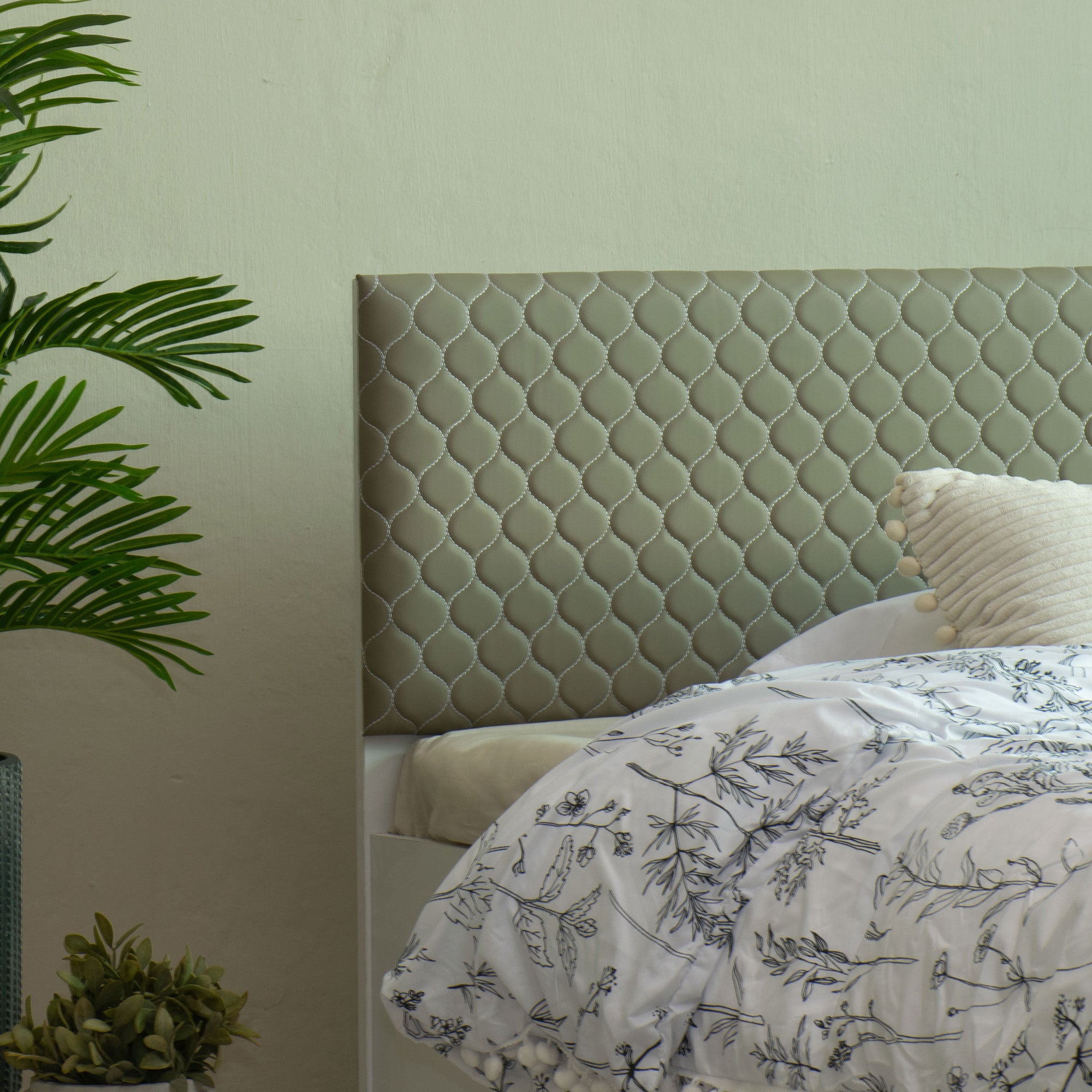 Lush Deluxe Queen Bed White Base With Box Storage (Non-Woveen)