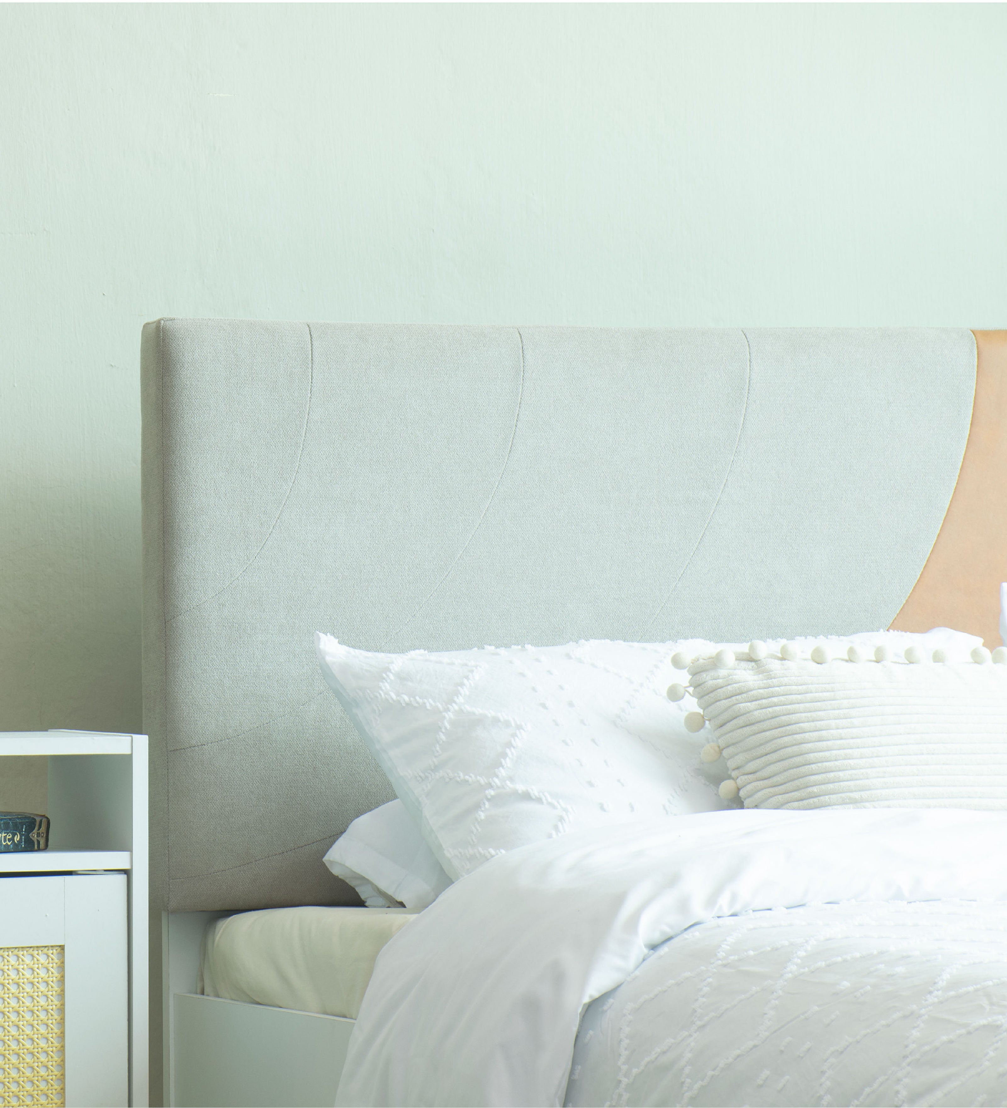 Ashtanga Queen Bed – Leatherette Upholstery with Box Storage