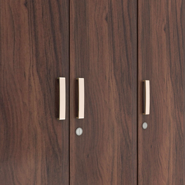 خزانة ملابس كينزو الخشبية الهندسية بثلاثة أبواب - غرفة نوم عصرية مع أرفف